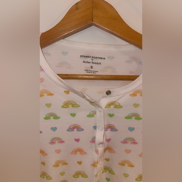 NWOT Roller Rabbit x Stoney Clover Limited Edition Cotton Candy Clouds Top Small - Picture 8 of 10